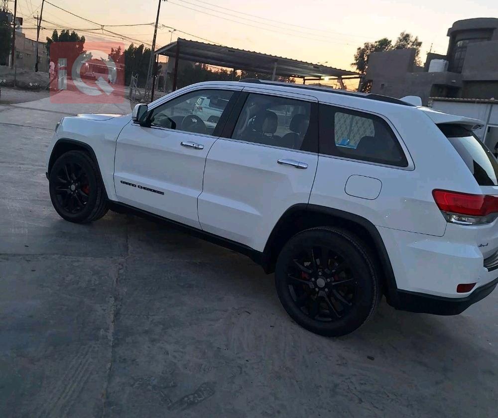 جيب جراند شيروكي